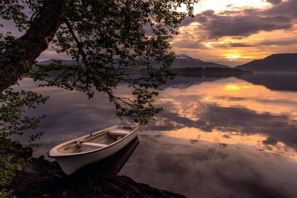 Andreassen Begravelsesbyrå og Steinhuggeri AS Begravelsesbyrå, Senja - 3