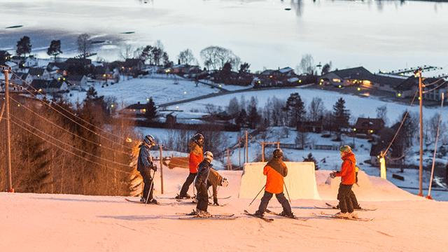 Vikersund Idrettsforening Sportforeninger, Fritidsforeninger, Modum - 3