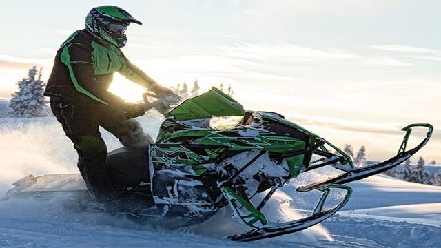 Båt og Motor AS Båt, Hammerfest - 1