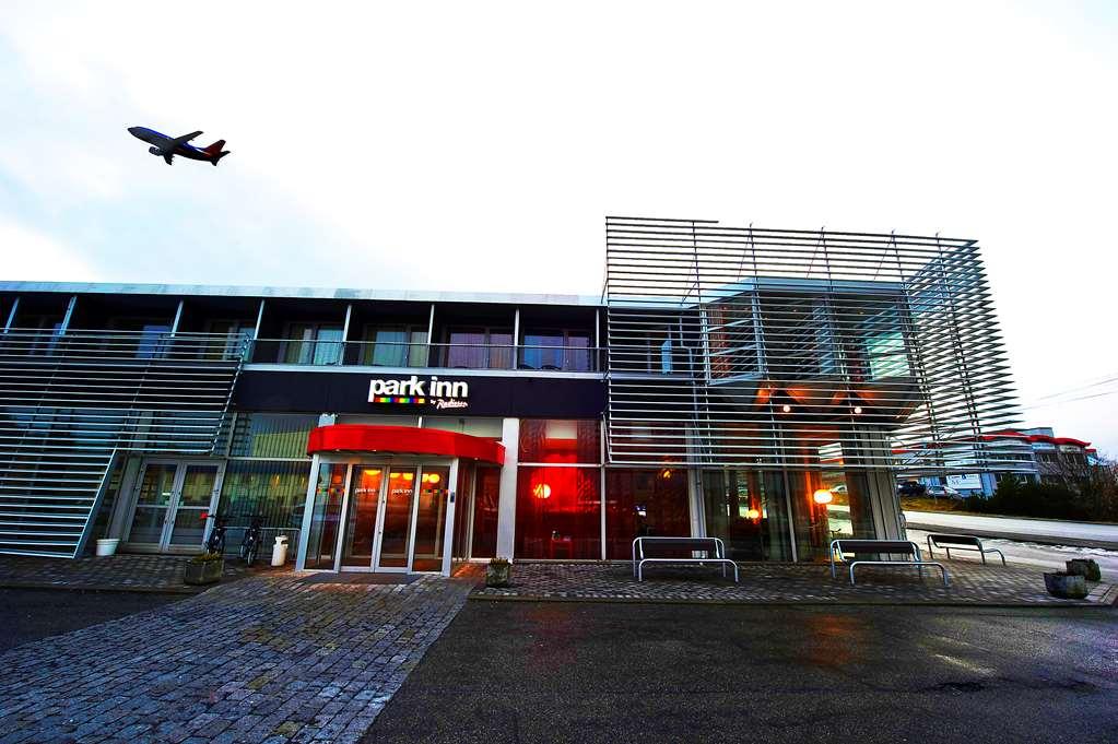 Park Inn by Radisson Haugesund Airport Hotell, Karmøy - 1